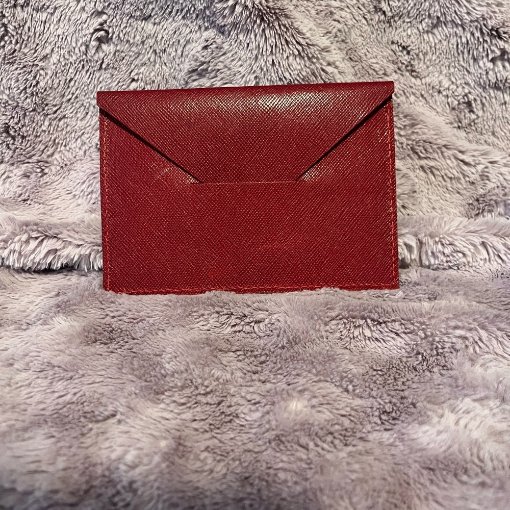 Louis Vuitton Red Card Holder - Picture 2 of 8
